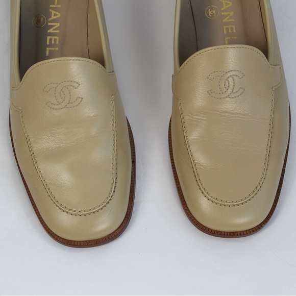 Sold - Picture 3 of 3